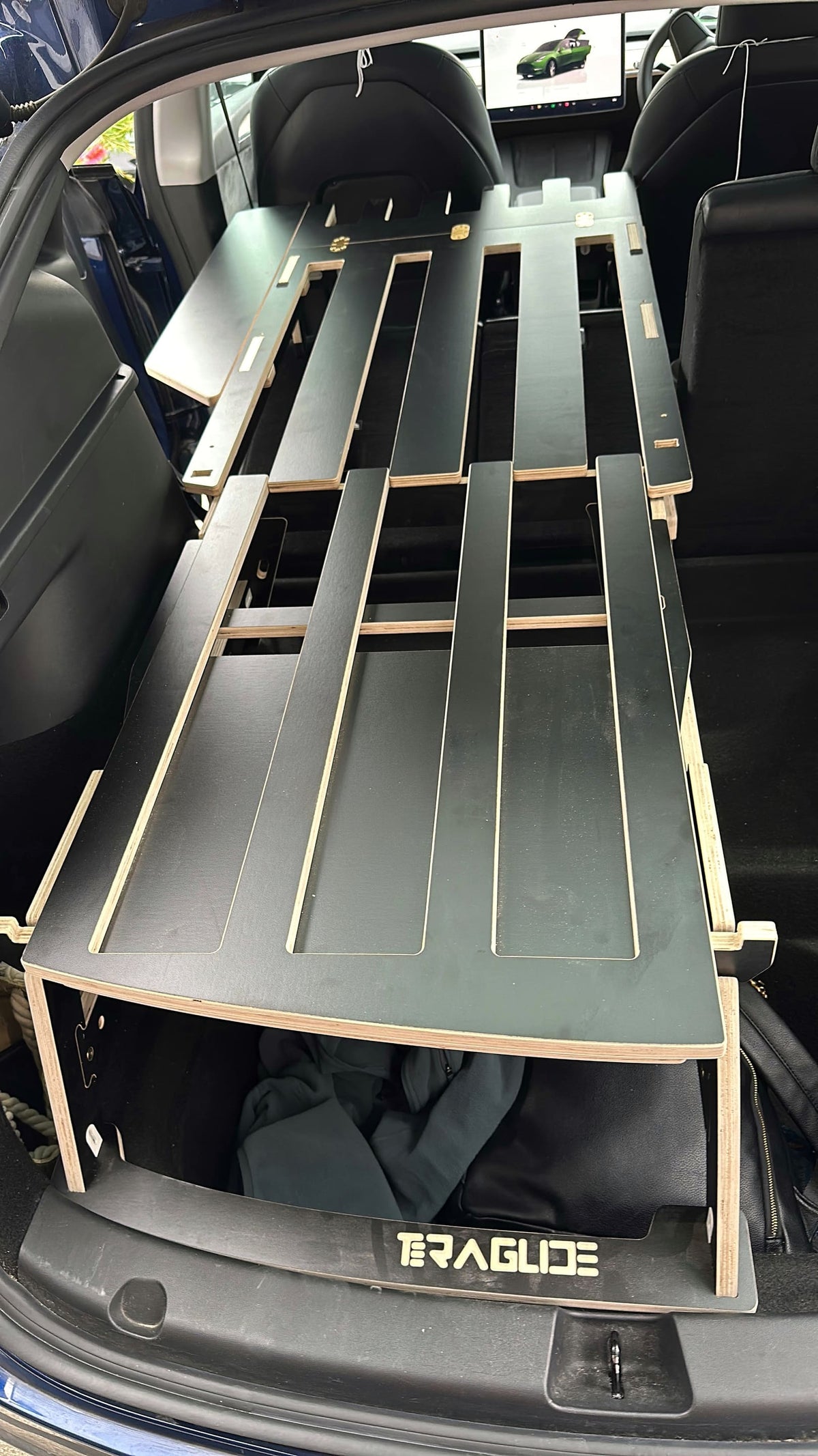 Solo Camping Setup | Secure & Compact SUV Platform – Teraglide