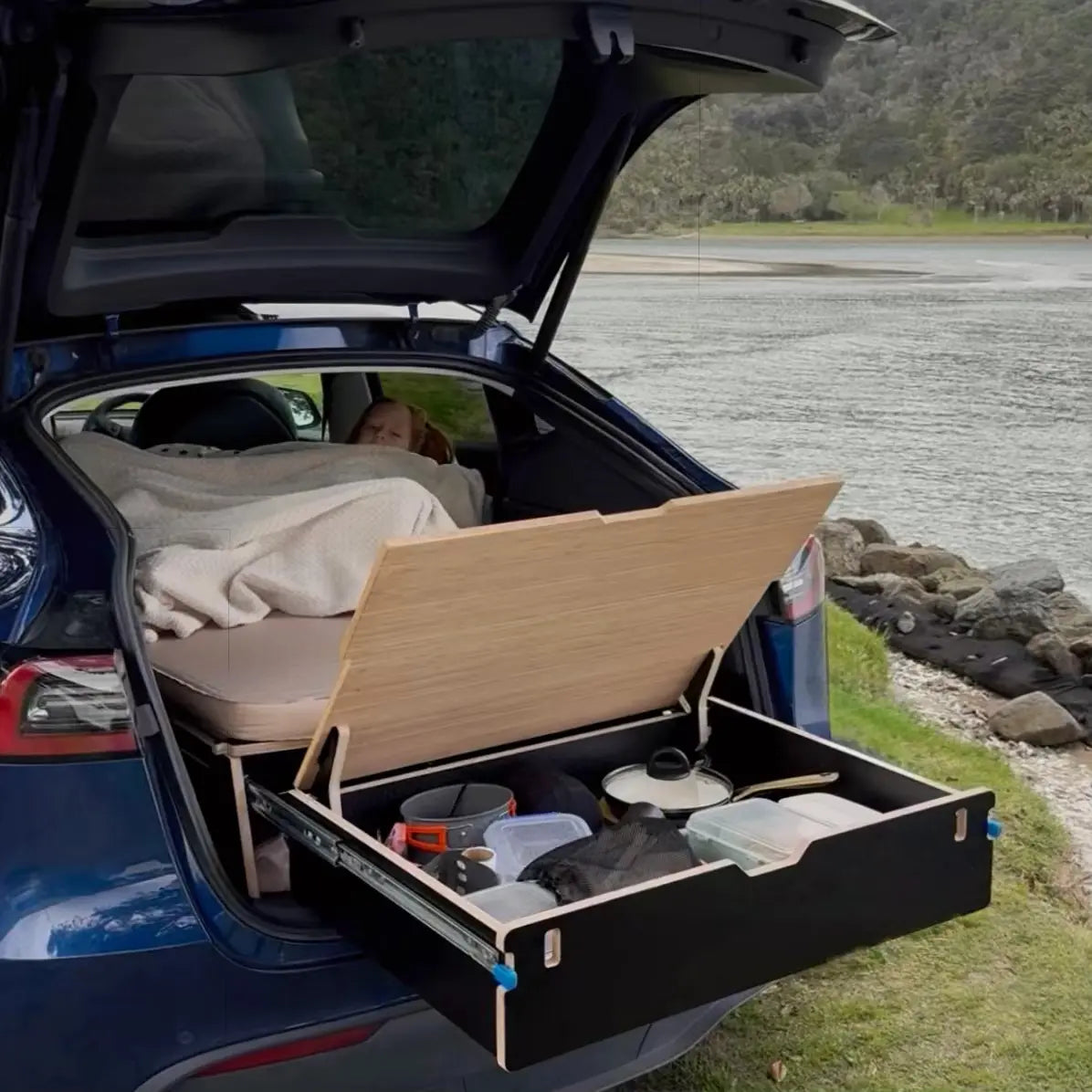 Complete car camping kit in Tesla Y with Teraglide PRO