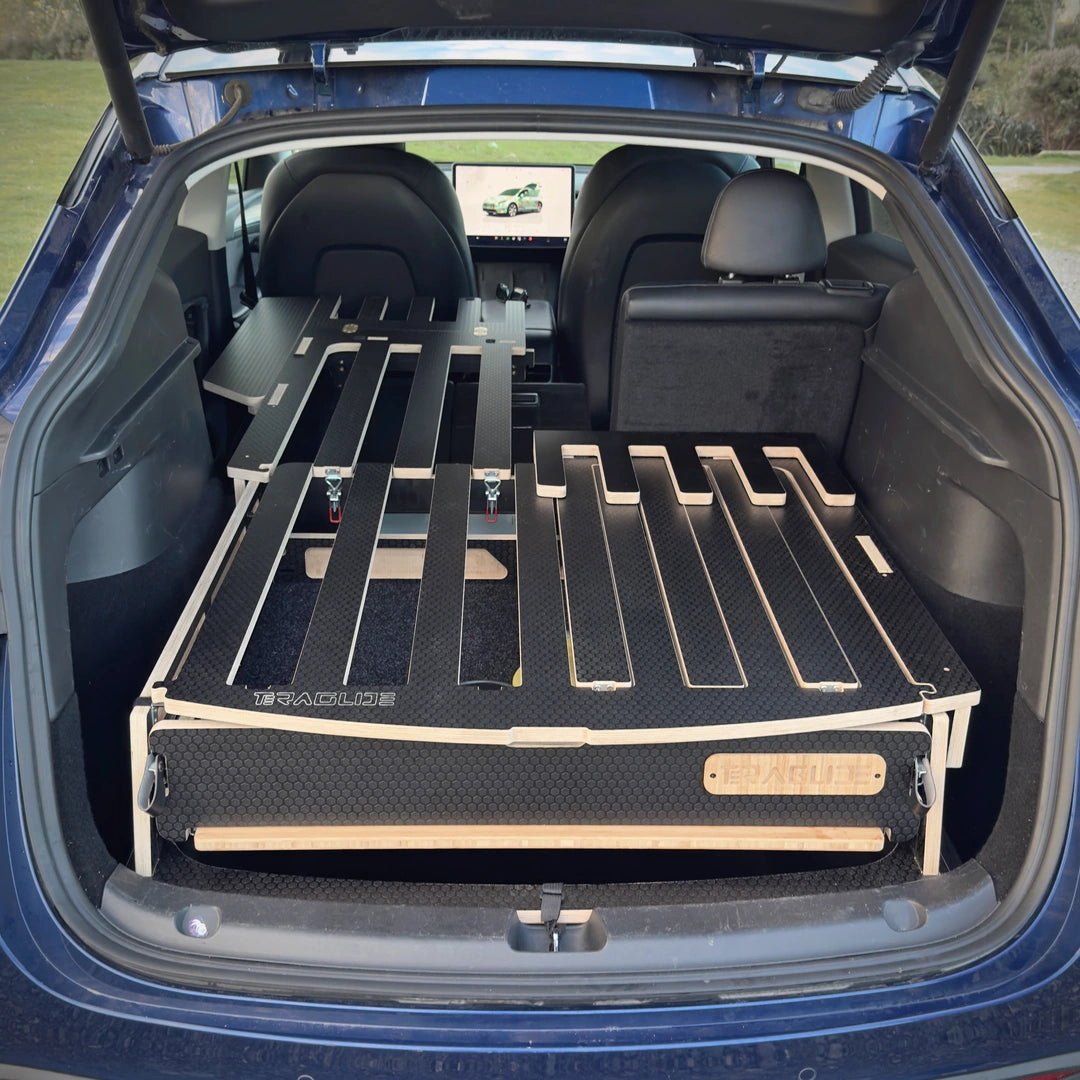 Teraglide PRO platform half unfolded inside a Tesla Model Y